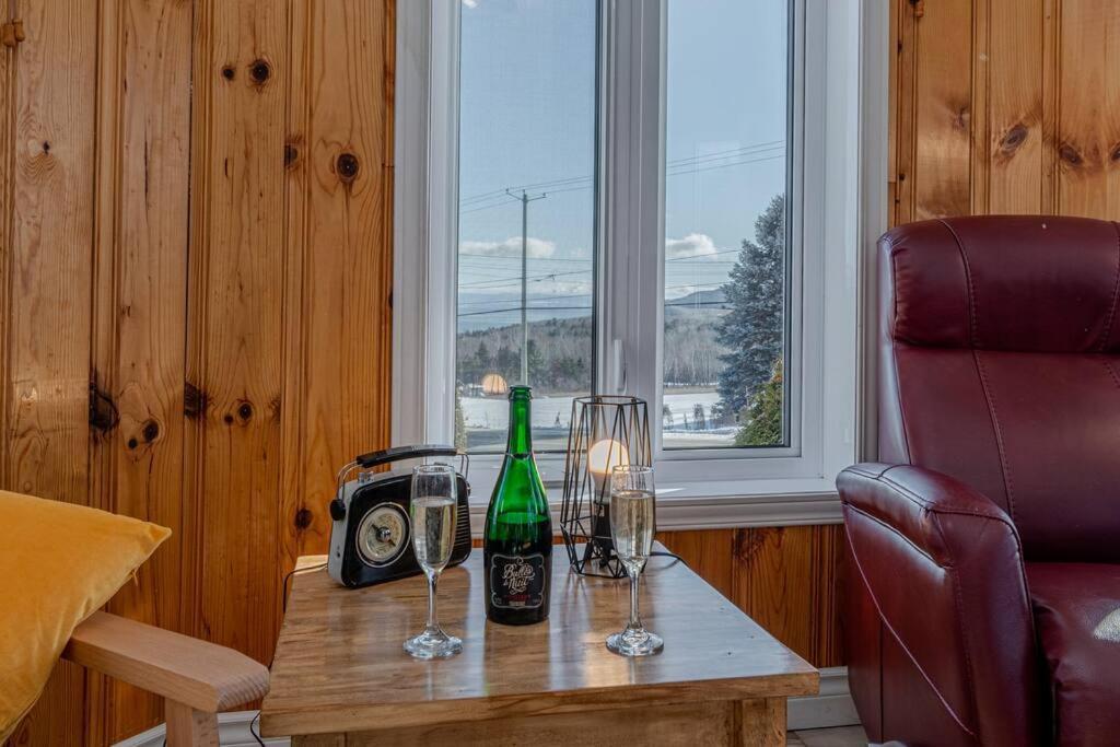Spa, sauna et foyer : Le Phare de Baie-Saint-Paul Extérieur photo