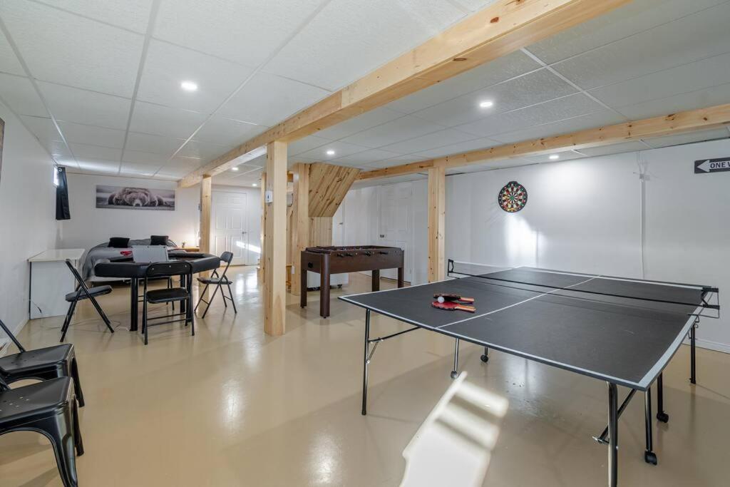 Spa, sauna et foyer : Le Phare de Baie-Saint-Paul Extérieur photo
